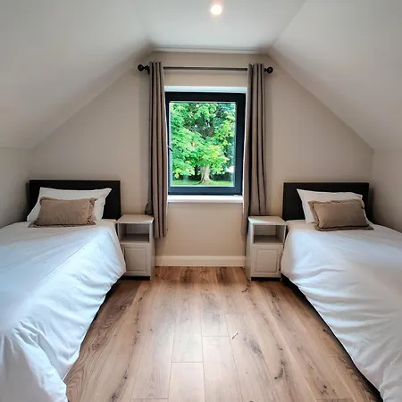 Moynure House Boutique B&B & Separate Two Bedroom Chalet-3